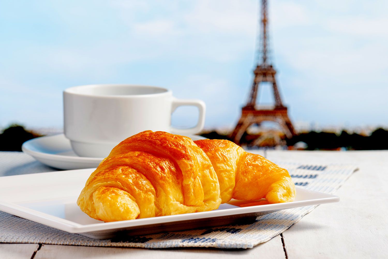 سفر ارزان به پاریس 