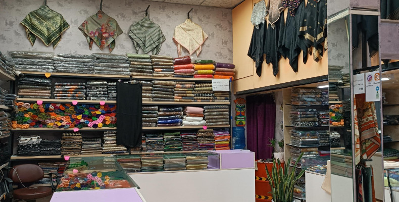 بازار جعفری و خرید روسری در بازار تهران