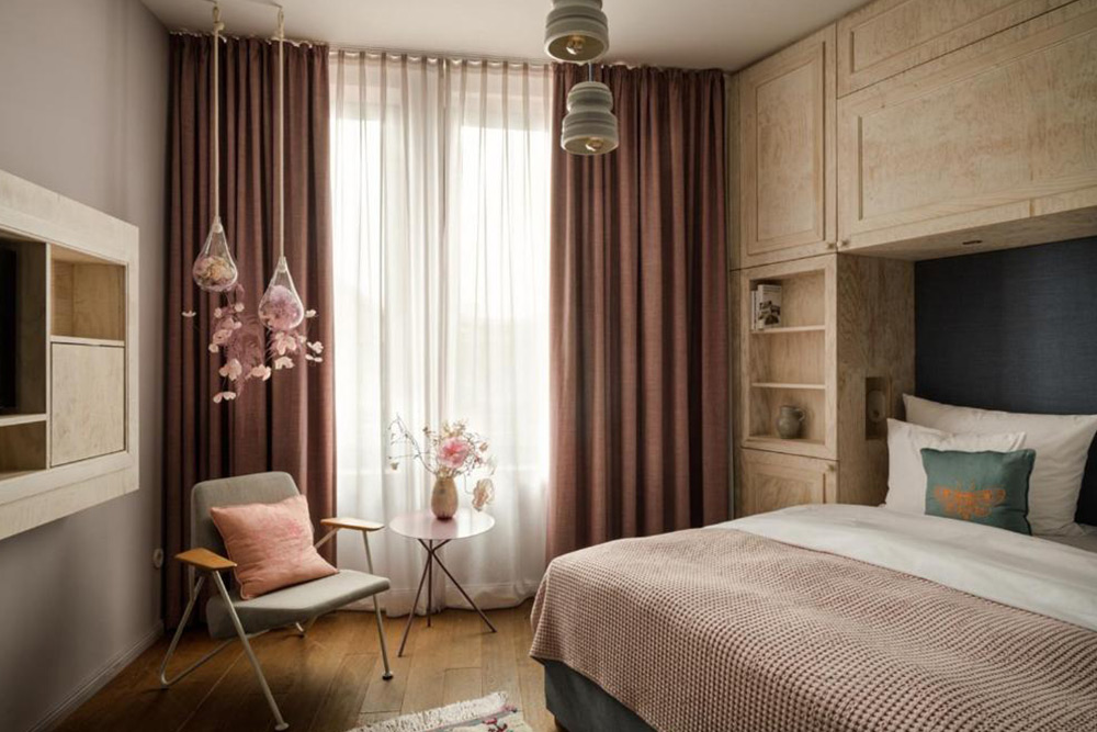  Libertine Lindenberg