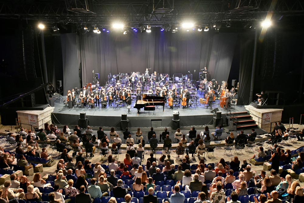 Luxurious and luxurious Dubai