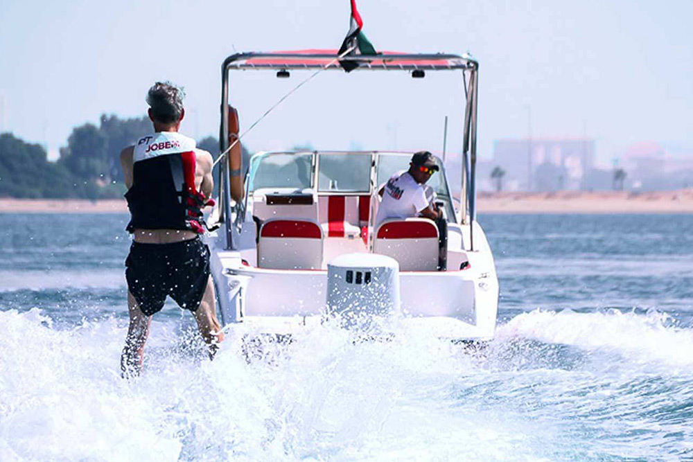 کروز سواری در دبی