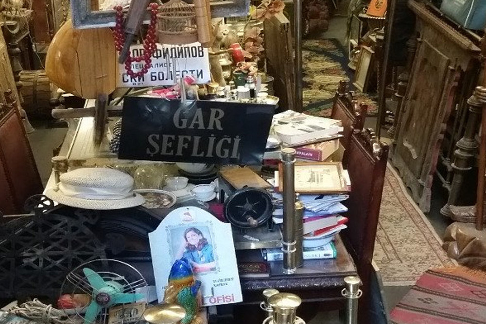 Kuyumcu pazarı veya antika pazarı