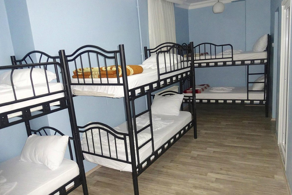 Avrasya Hostel
