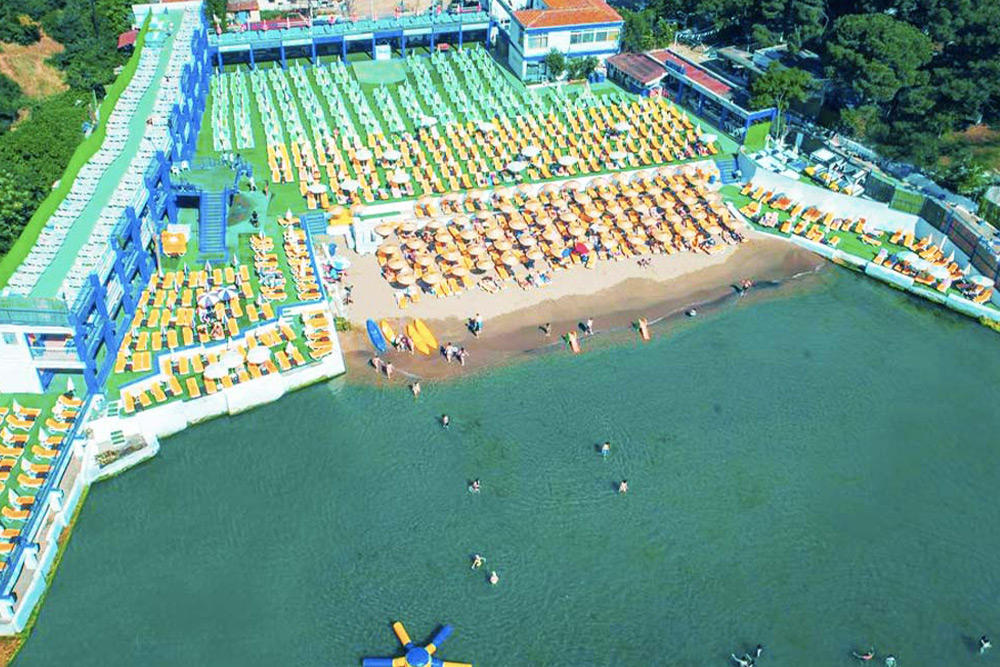 جزیره بویوک‌ آدا