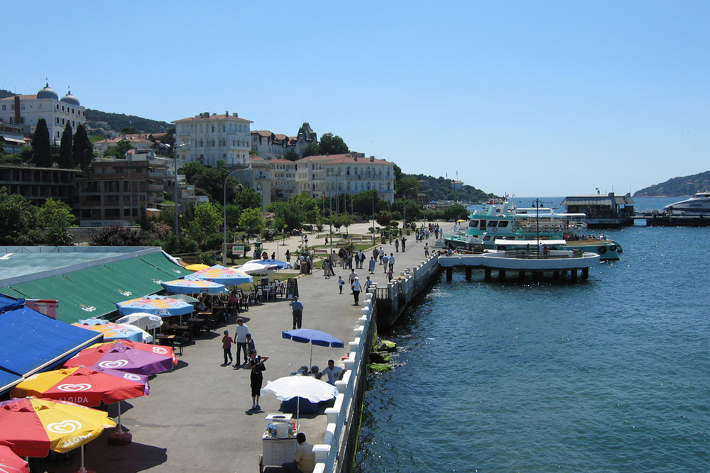 جزیره بویوک‌ آدا