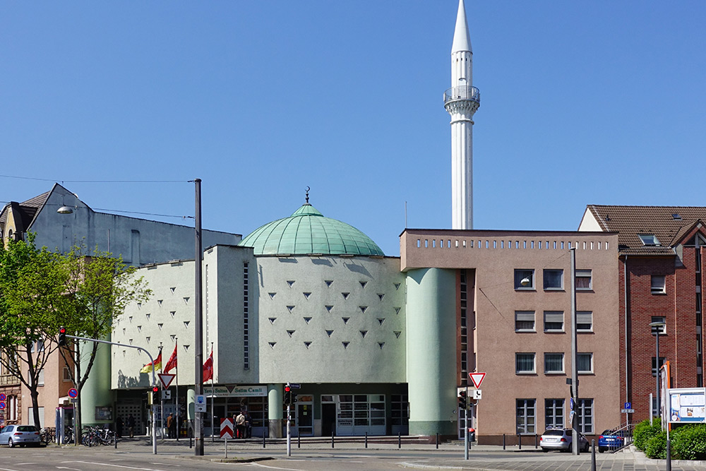 Yavuz Sultan Selim Mosque