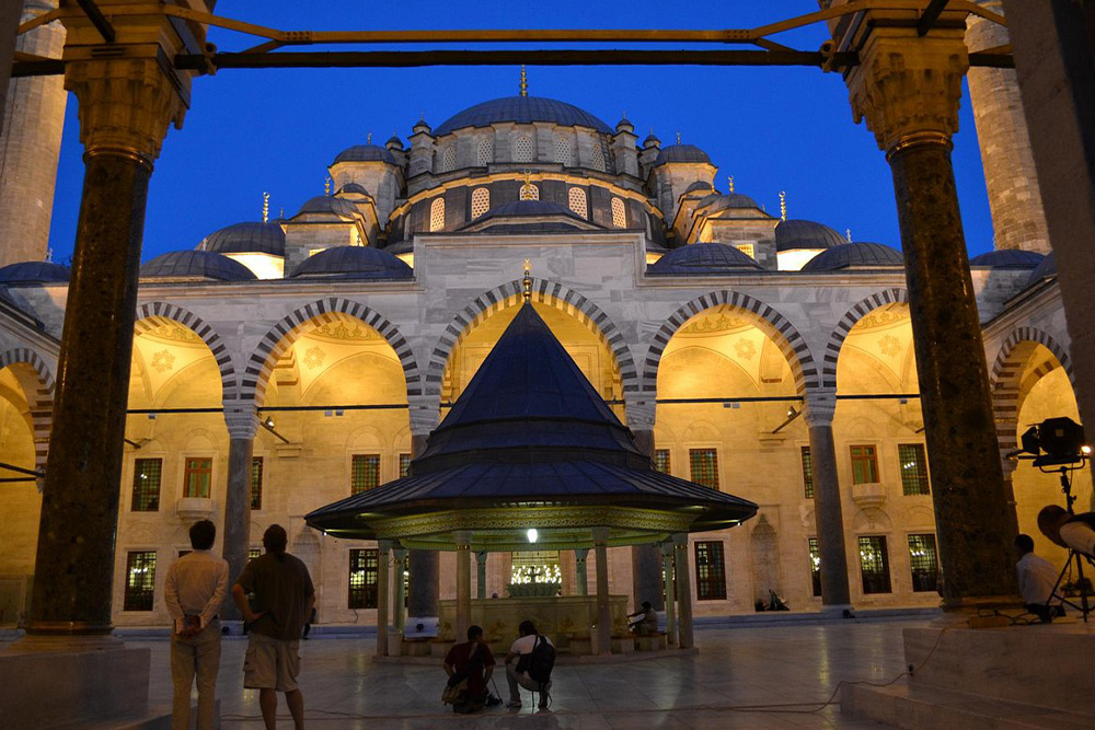 مسجد فاتح استانبول