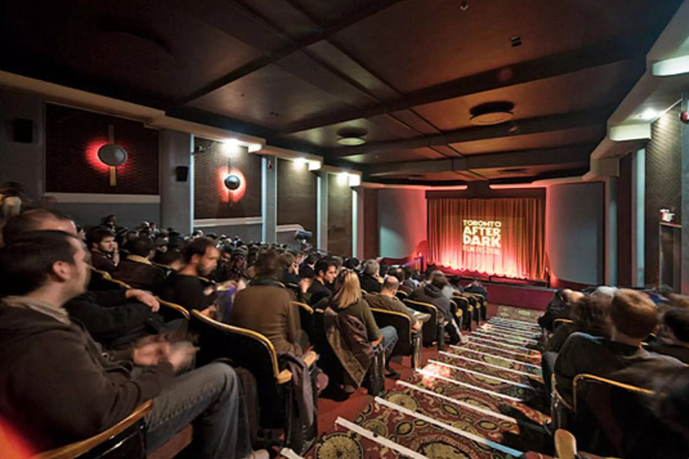 سفر به تورنتو در پاییز