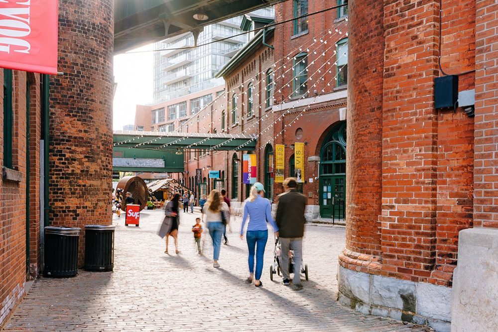 تفریحات رایگان در تورنتو