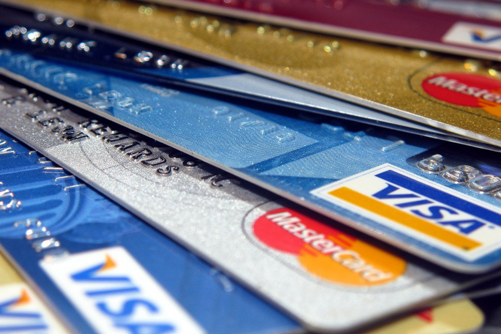 Cash or Dubai debit card