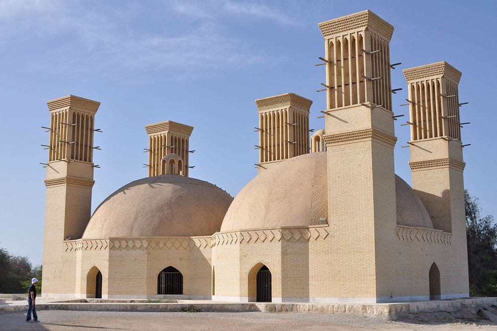 آب انبار پنج بادگیر کیش