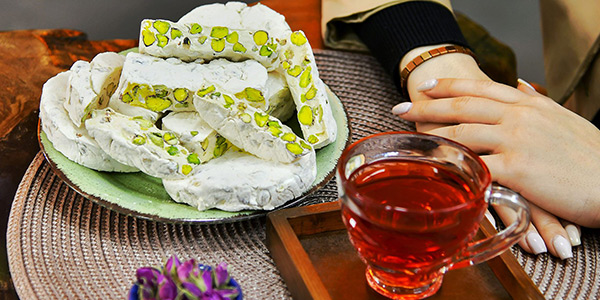 بهترین گز اصفهان را از کجا بخریم؟ +راه های تشخصی گز خوب!