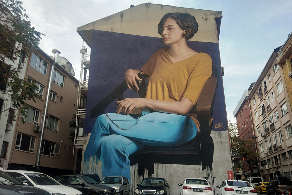 Kadikoy street paintings