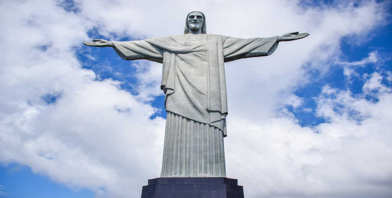 مجسمه کریستو ردنتور از عجایب هفتگانه قدیم