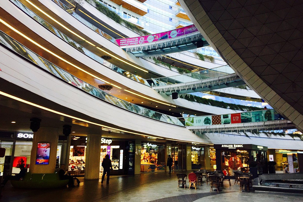 Canyon shopping center