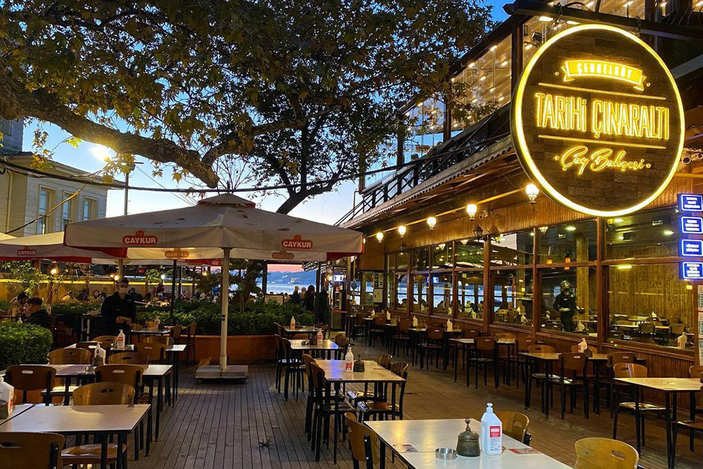 ؛ بازار قهوه استانبول Çengelköy Tarihi Çınaraltı