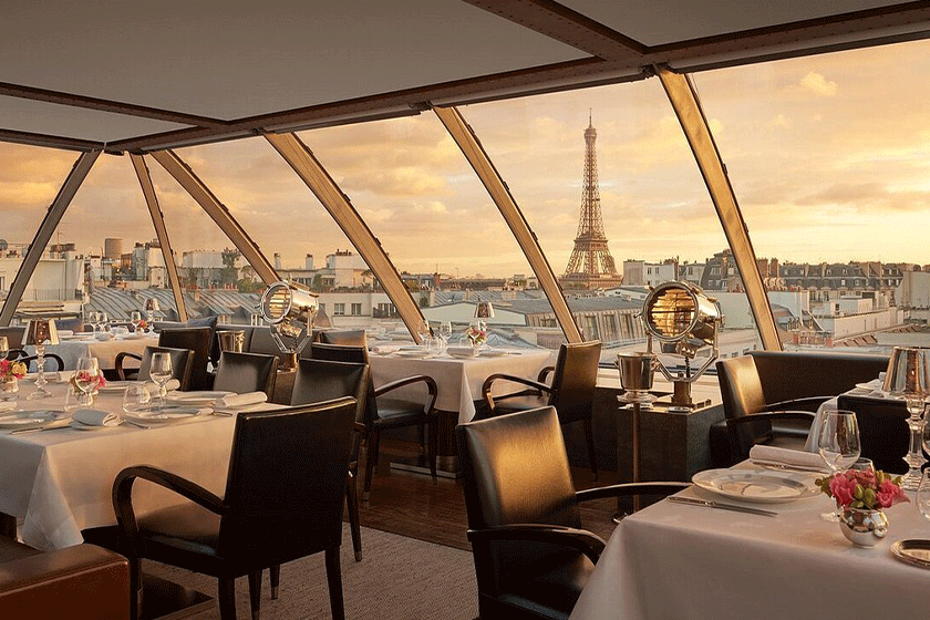 Paris rooftop dining