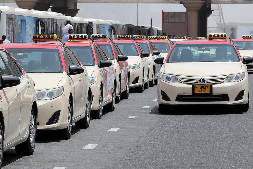 Taxi in Dubai