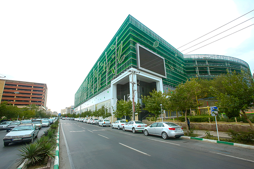 سینما پارک بازار از بهترین سینماهای مشهد