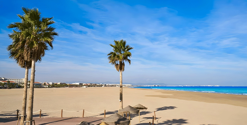 سواحل والنسیا؛ در کنار موج های مدیترانه