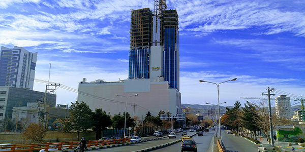 مرکز خرید آرمیتاژ مشهد و غرق شدن در دنیای خرید!