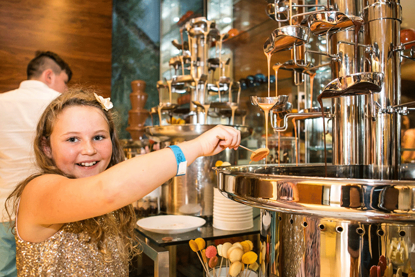 دبی در اردیبهشت