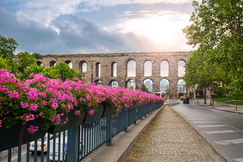 آبراهه والنس استانبول