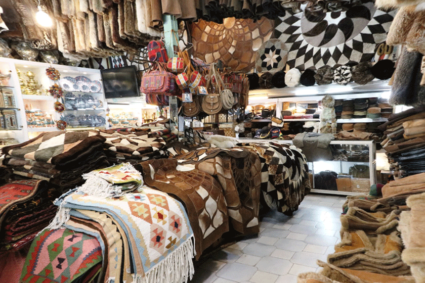 پوستین دوزی