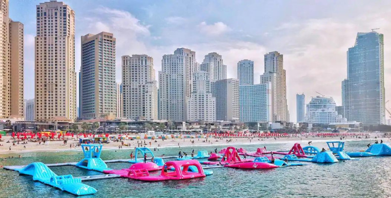 پارک آبی آکوافان در مارینا دبی