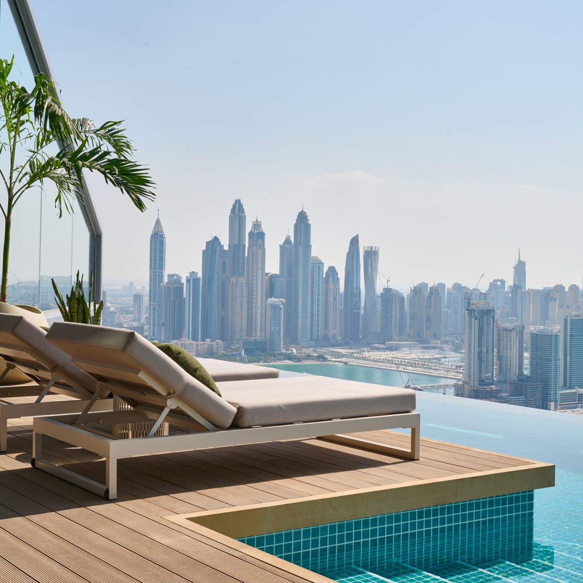 مکان های اینستاگرامی دبی: استخر Sky View