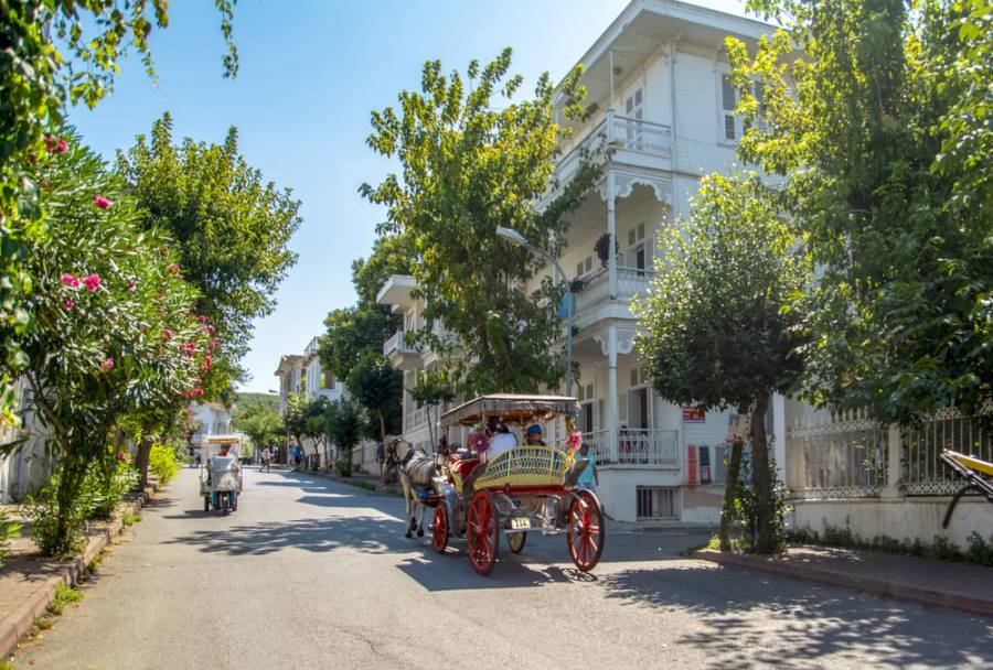 بایدها و نبایدهای سفر به استانبول