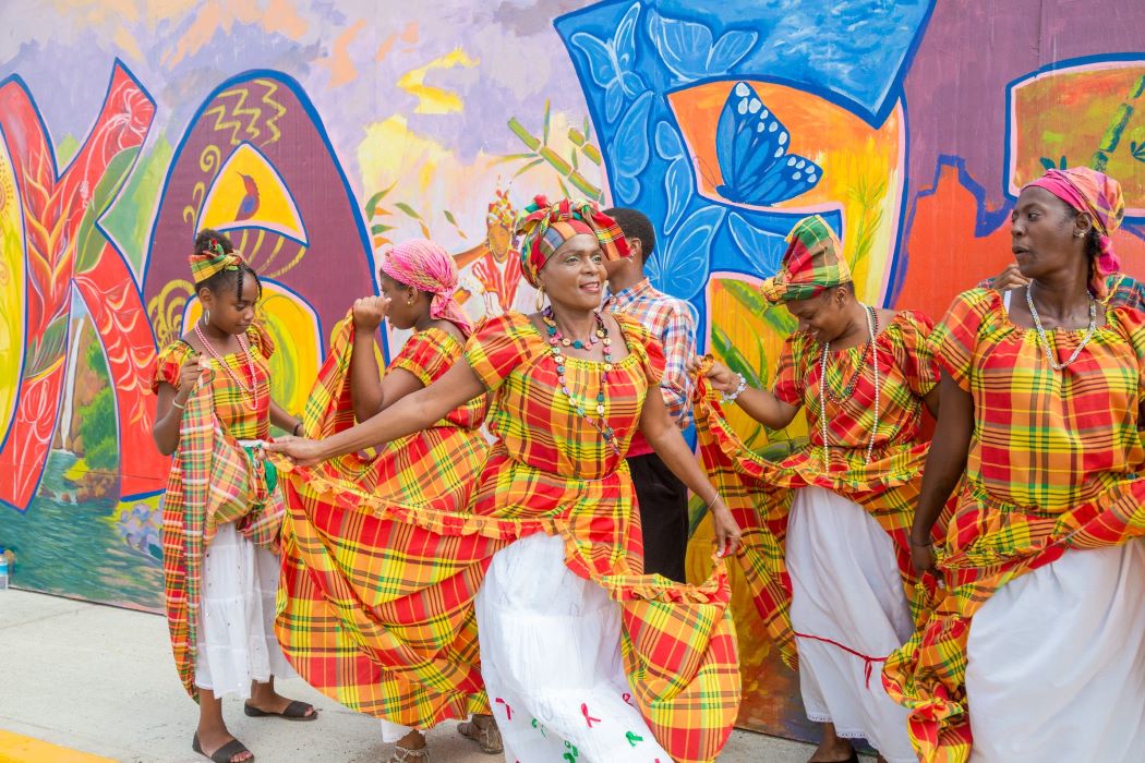 جاذبه‌های تاریخی و فرهنگی شهر روسو