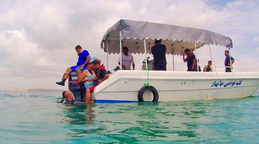 کلبه غواصی چابهار؛ سفری هیجان‌انگیز به دنیای زیرآب