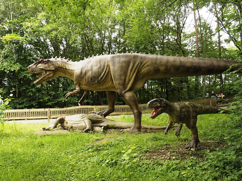 نود میلیون سال پیش در پارک ژوراسیک تهران