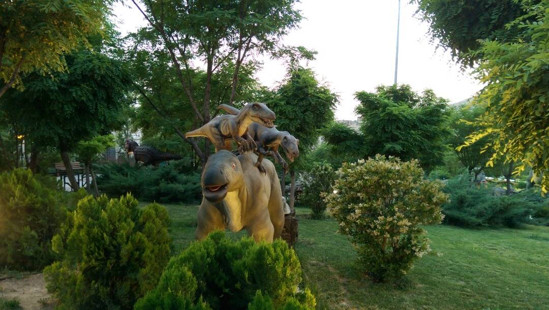 پارک ژوراسیک تهران