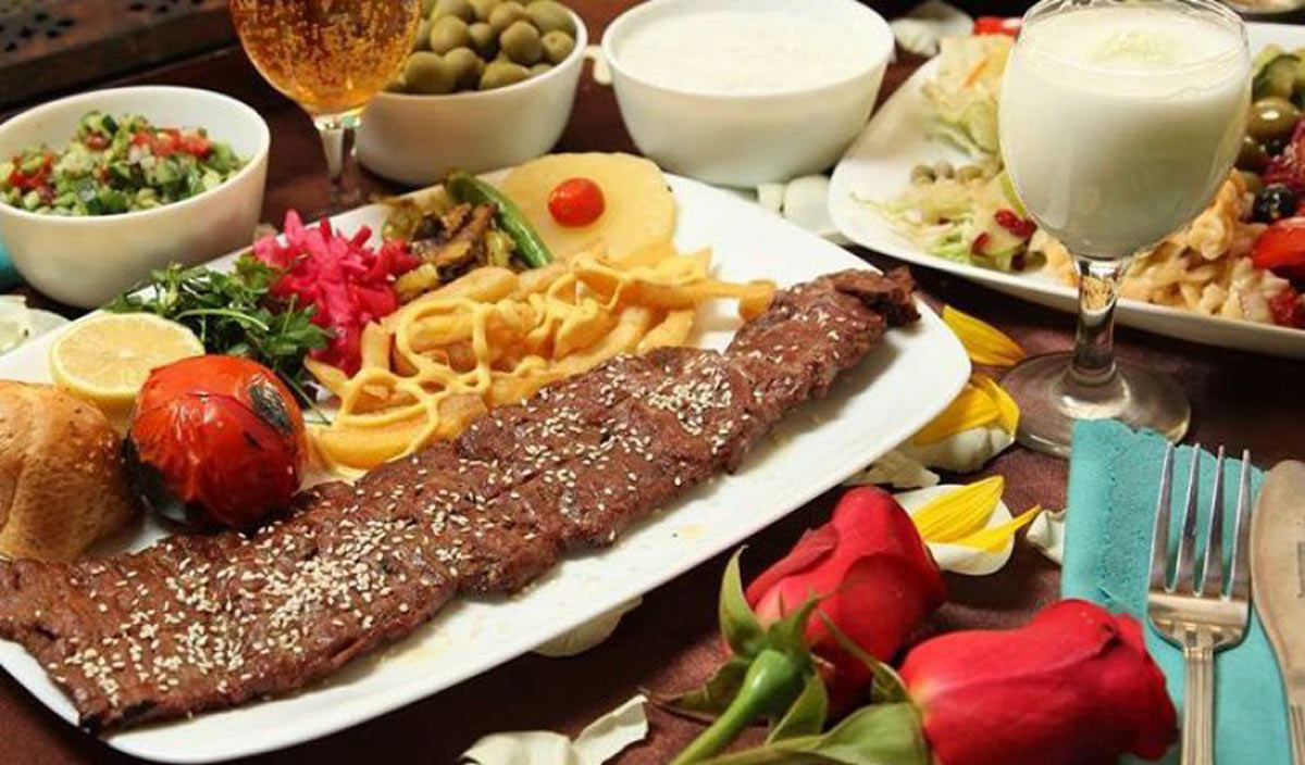 رستوران های اطراف سافاری کیش 