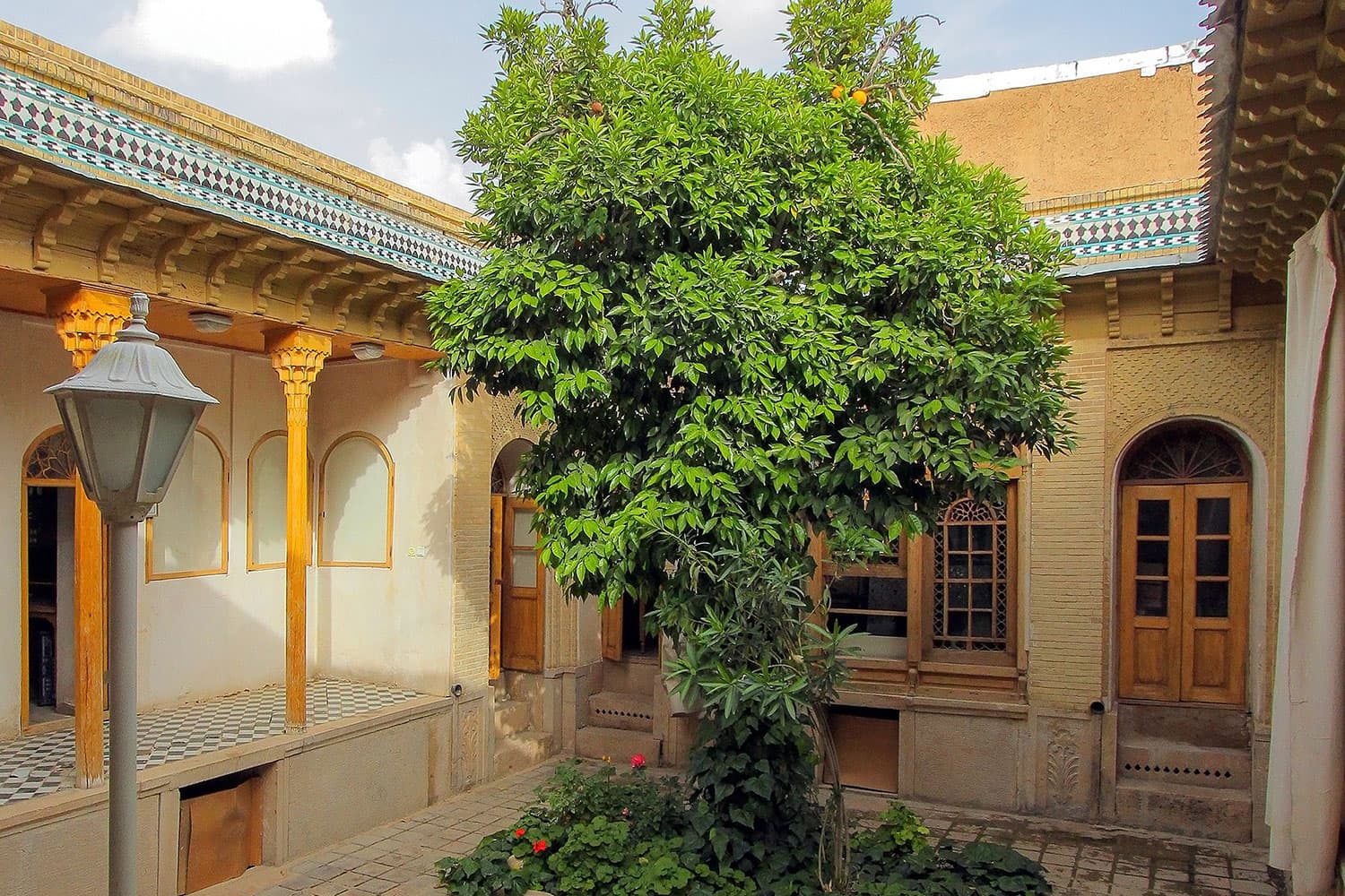 قیمت جاهای دیدنی شیراز