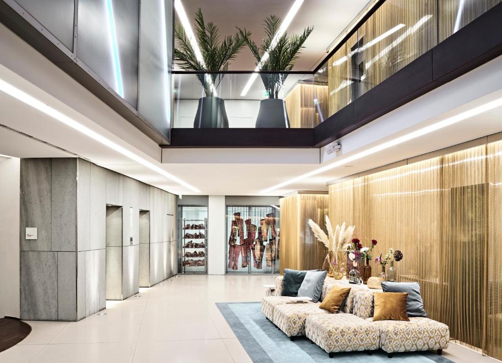 SIDE Design Hotel Hamburg؛ هتل با امکانات در هامبورگ