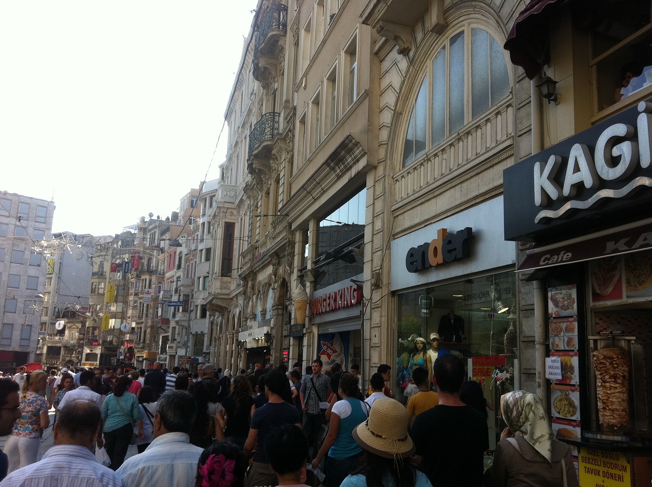 تکسیم و اطراف آن