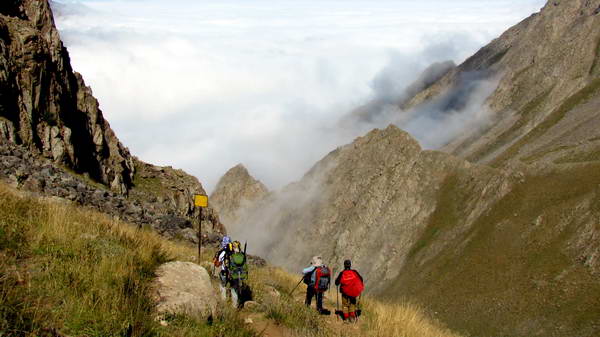 بلندترین کوه های ایران؛ از دماوند تا کوهان شتر!