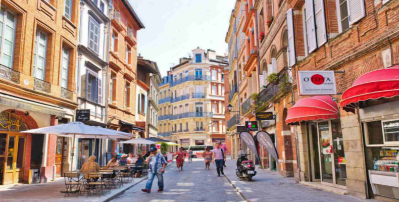 دلایل سفر به فرانسه