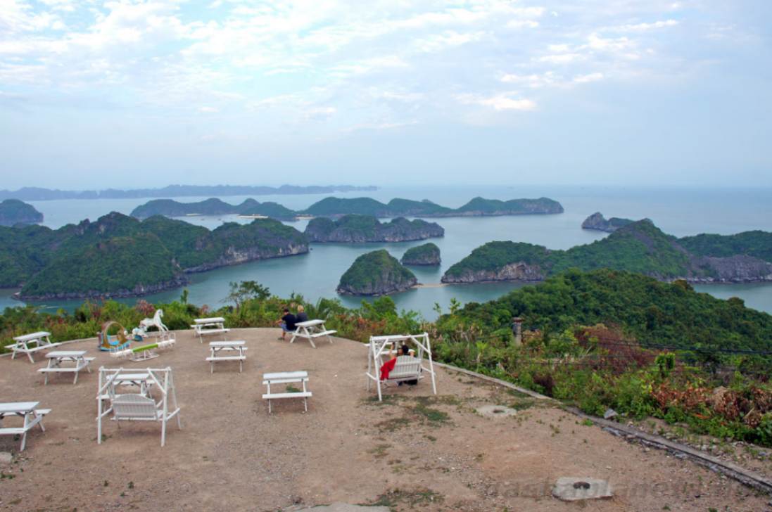 جاهای دیدنی هالونگ 