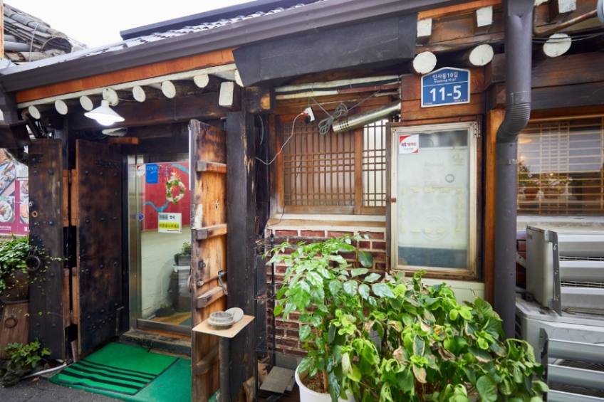 بهترین رستوران های سئول؛ Oksang Dalbit 