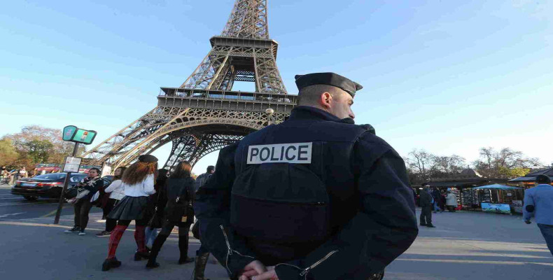 فرانسه یا اسپانیا