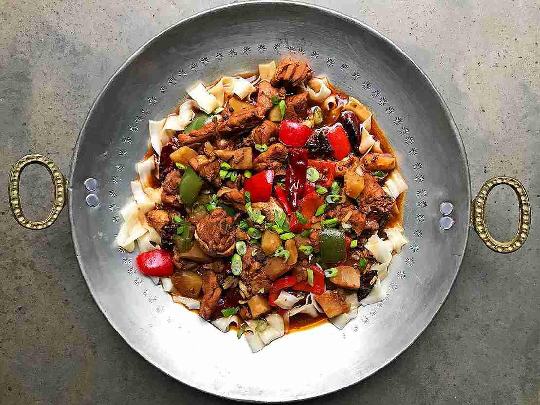  بشقاب بزرگ مرغ سین‌کیانگ