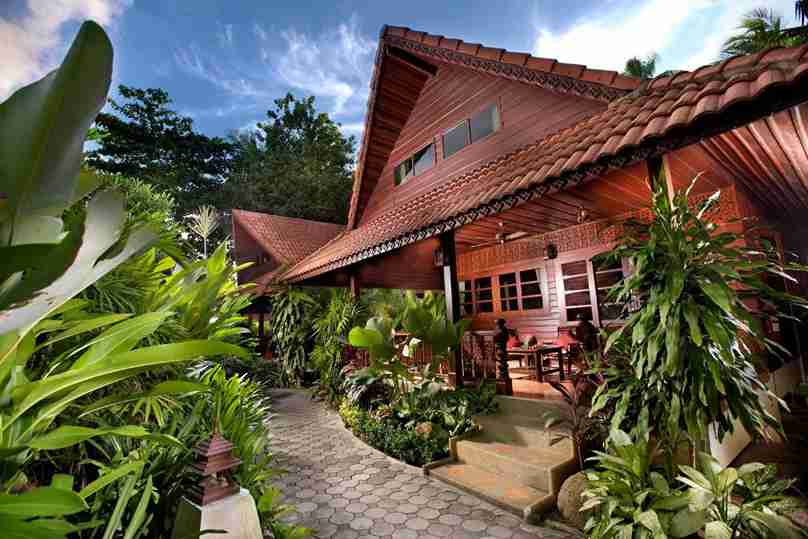 سفر به سامویی