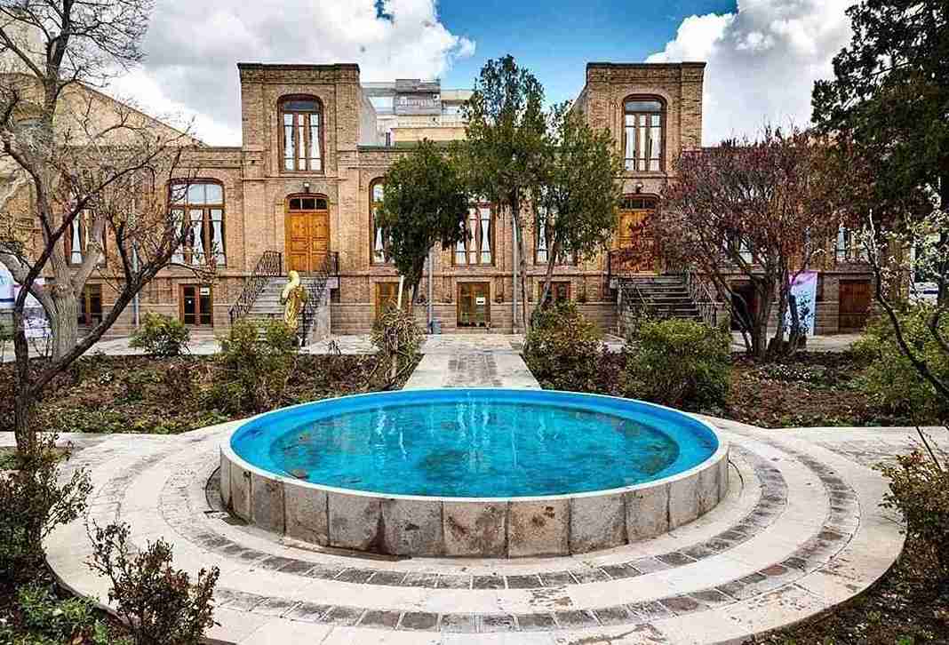 خانه پروین اعتصامی تبریز