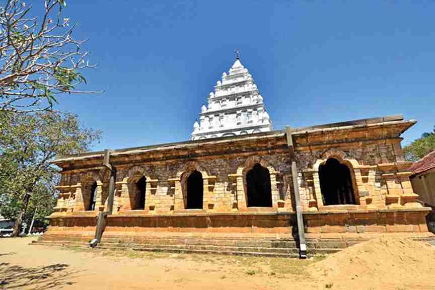 معبد گالمادوا؛ یکی از بهترین جاهای دیدنی کندی  