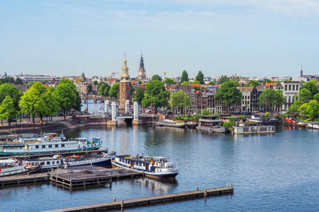 ماه عسل در هلند 