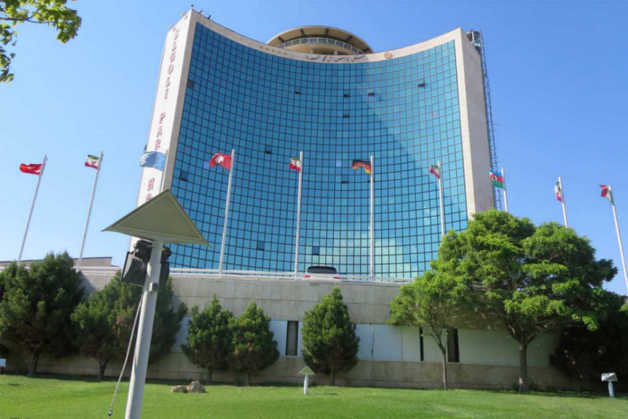 سفر به تبریز در بهار